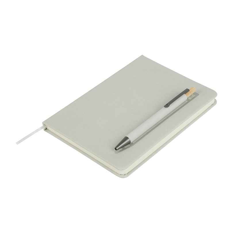 Manhattan II Gift Set w/ Magnetic Journal & Recycled Pen 60
