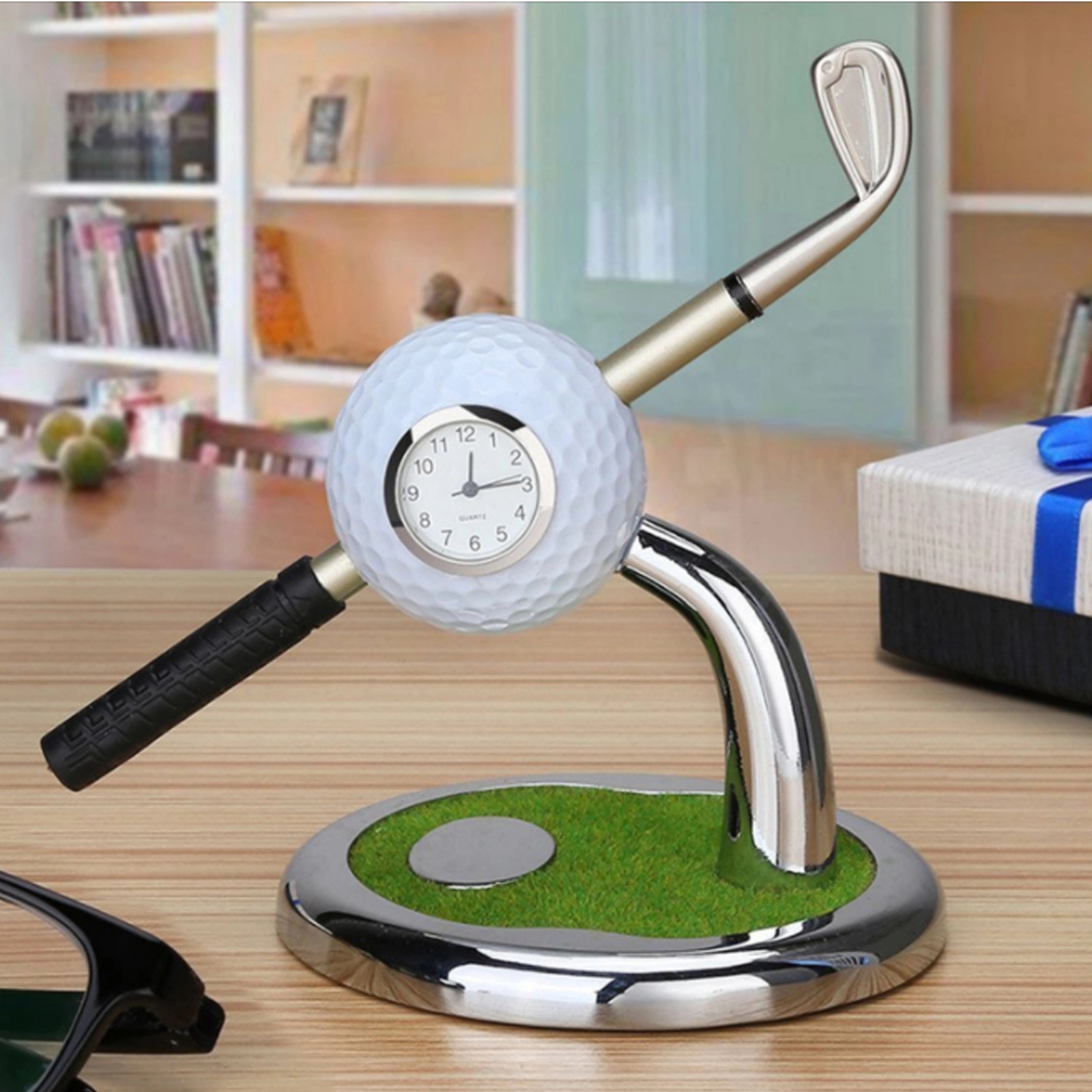 Golf Club Desk Pen Stands With Clock Base 8