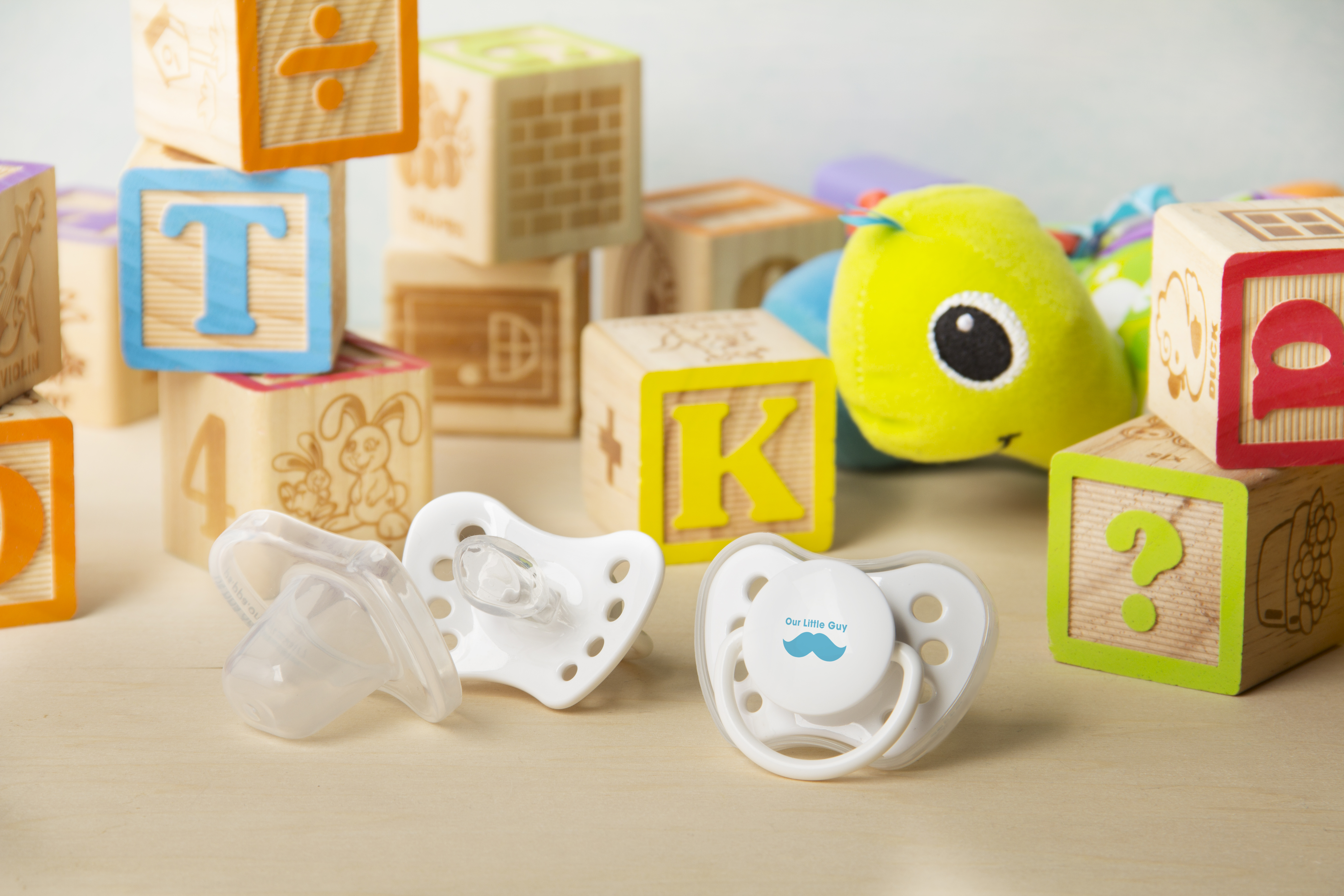 Pacifier w/Cap 3