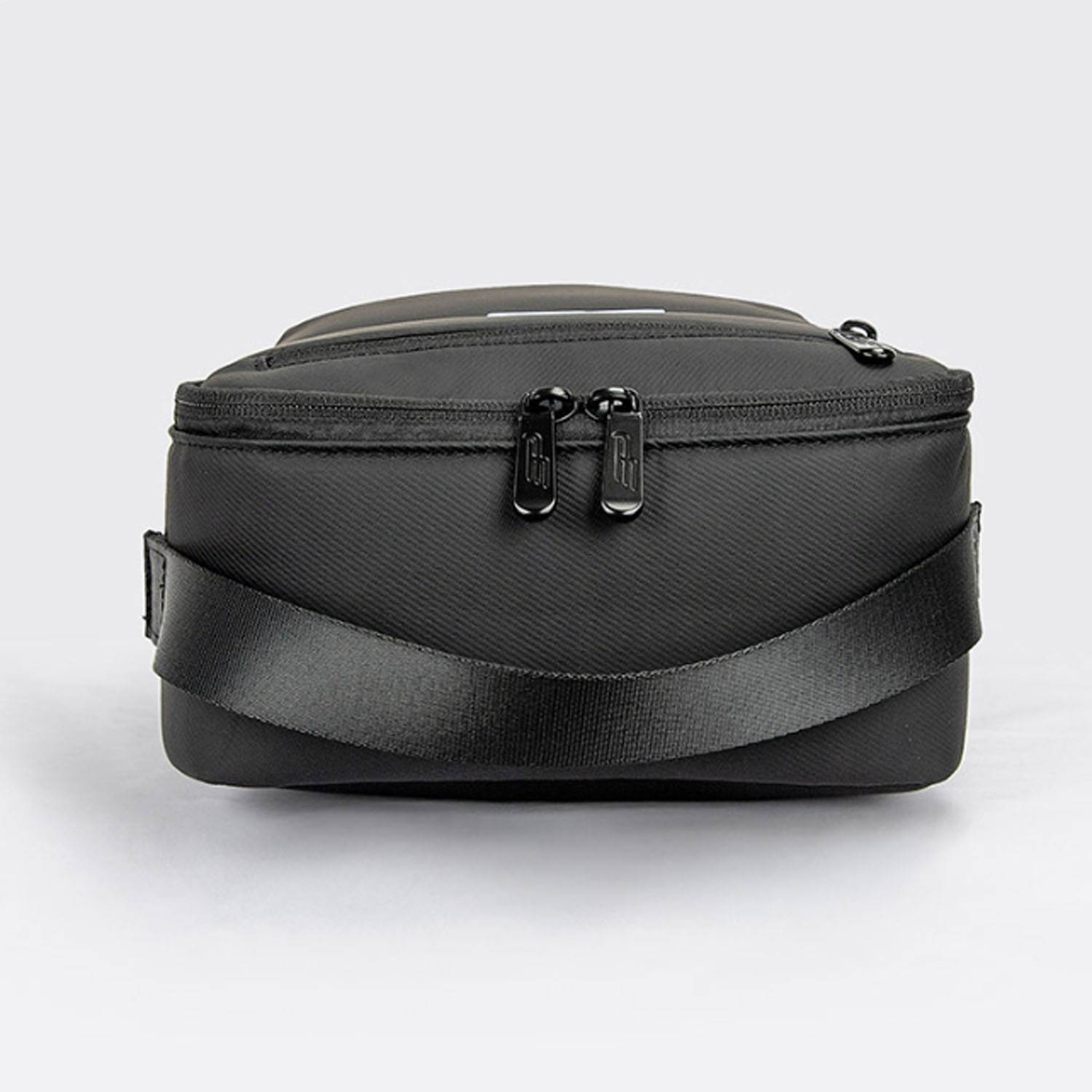 Lightweight Portable Ventilated Nylon Golf Shoe Bag 8