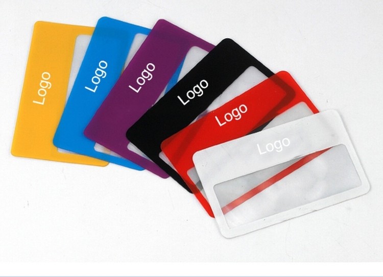 Credit Card Size Magnifier 2