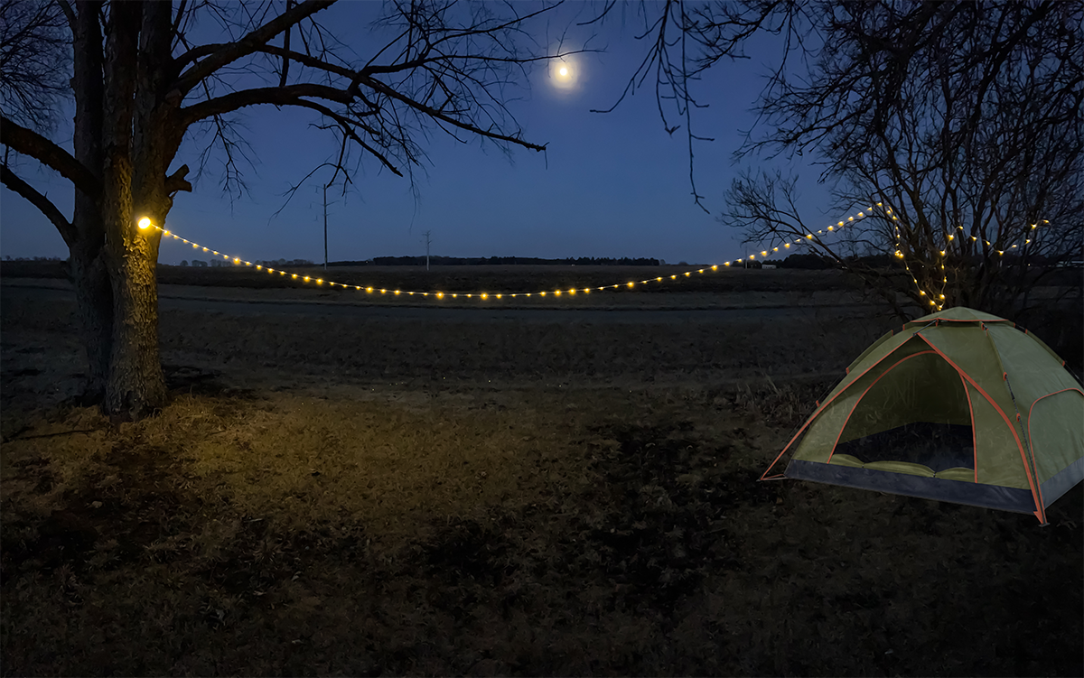 Urban Peak® Luma Multi-Function Camp Light 13