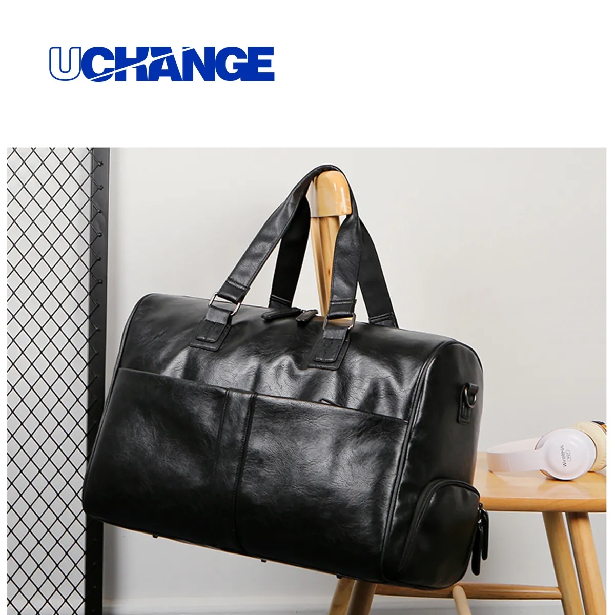 13'' PU Leather Gym Duffel Bag With Dry Wet Separation 2