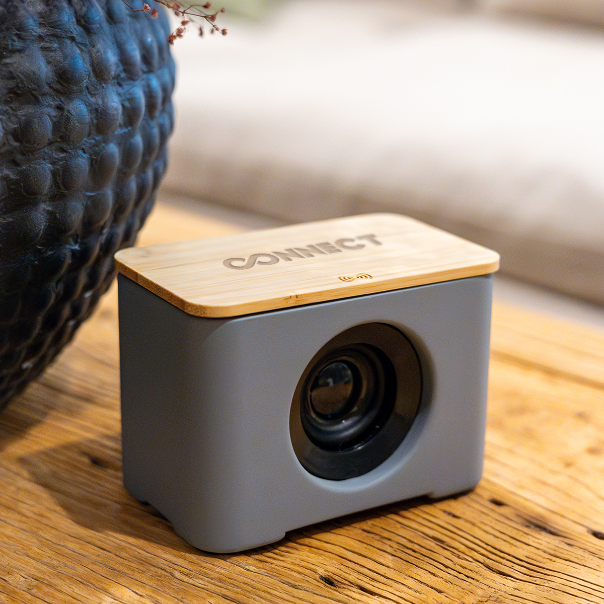 Rolling Stone Speaker & Wireless Charger 2