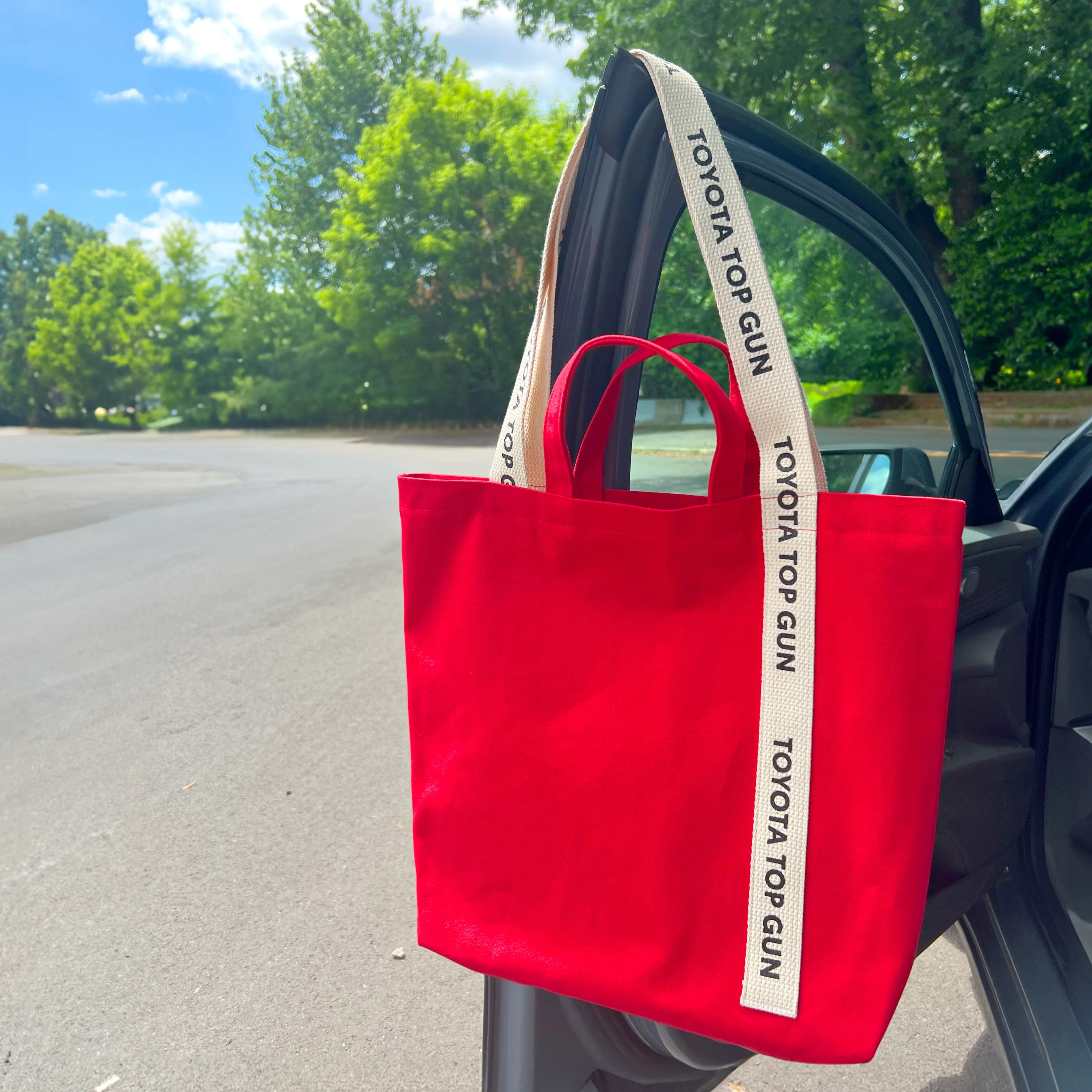 Colored Mono Strap Tote Bag 2