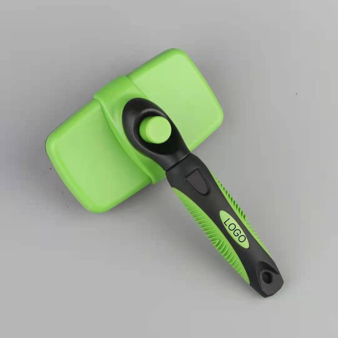Self Cleaning Slicker Brush 3