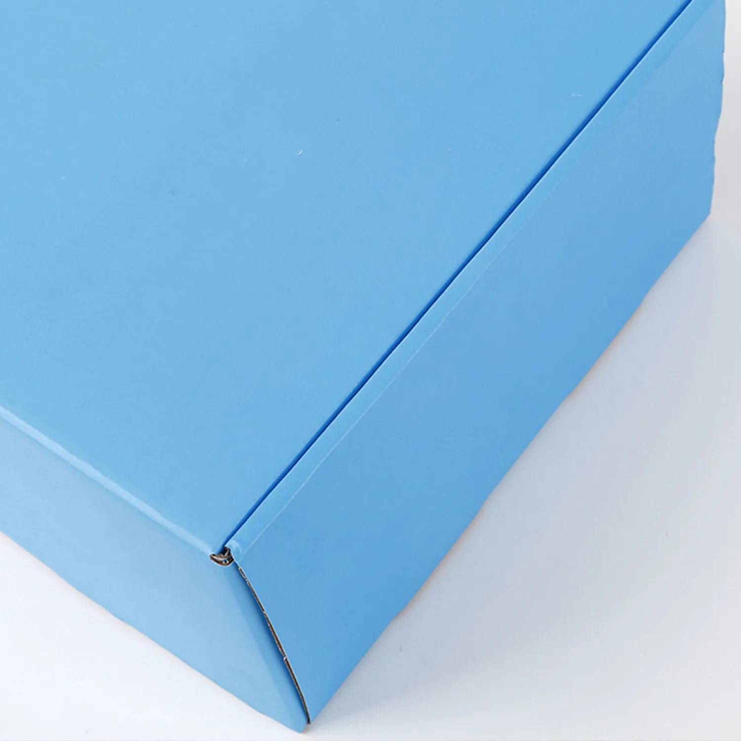 Custom Corrugated Cardboard Mailer Boxes 6