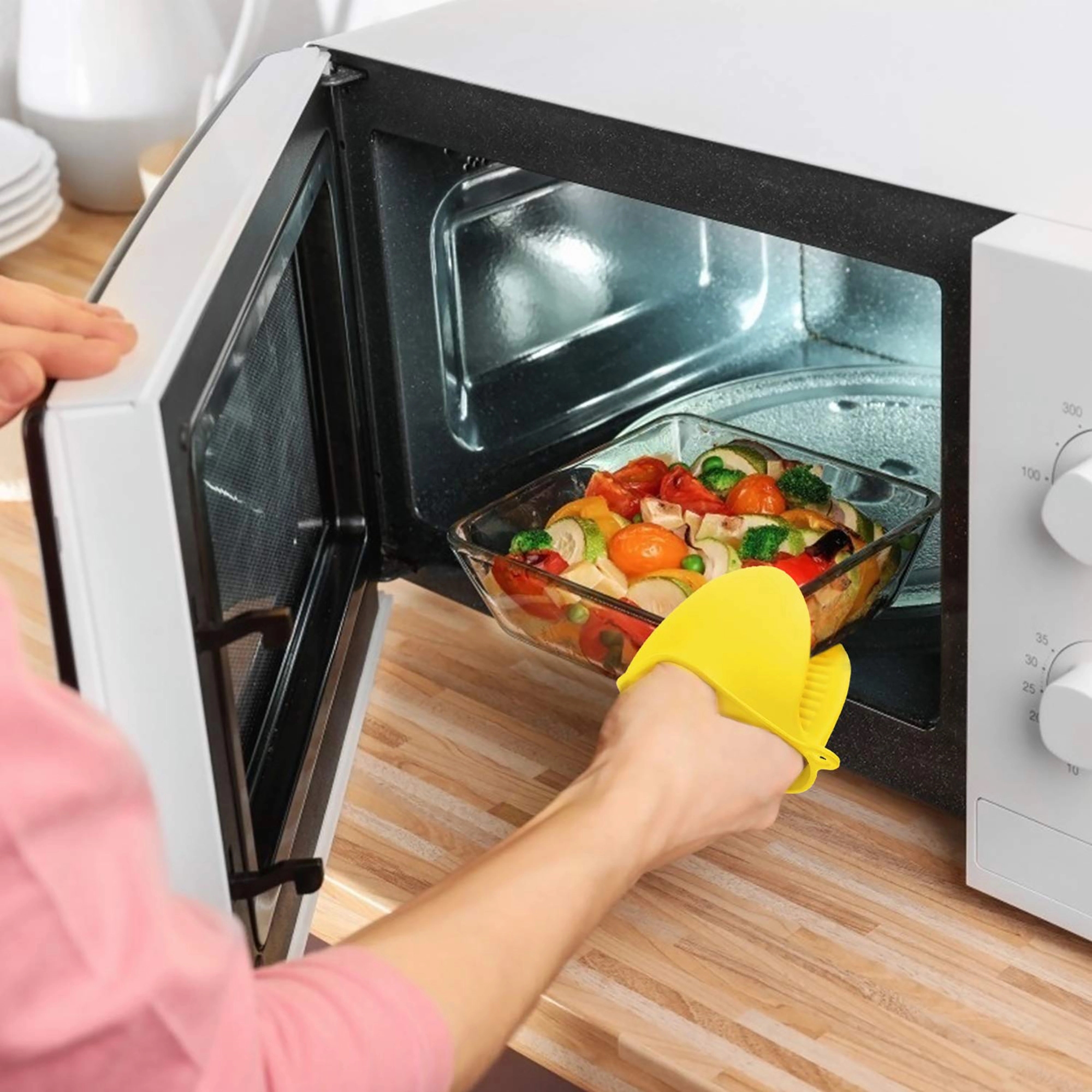 Silicone Oven Mitt 1