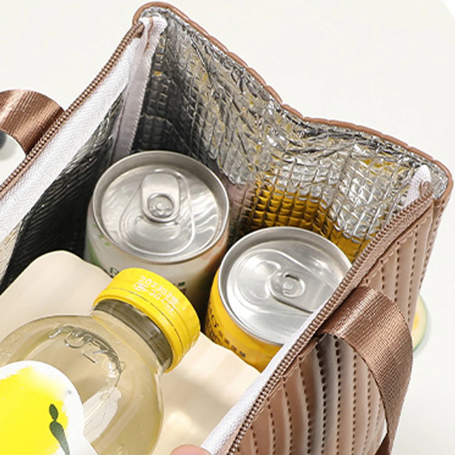 Leather Handheld Insulated Lunch Bag 8