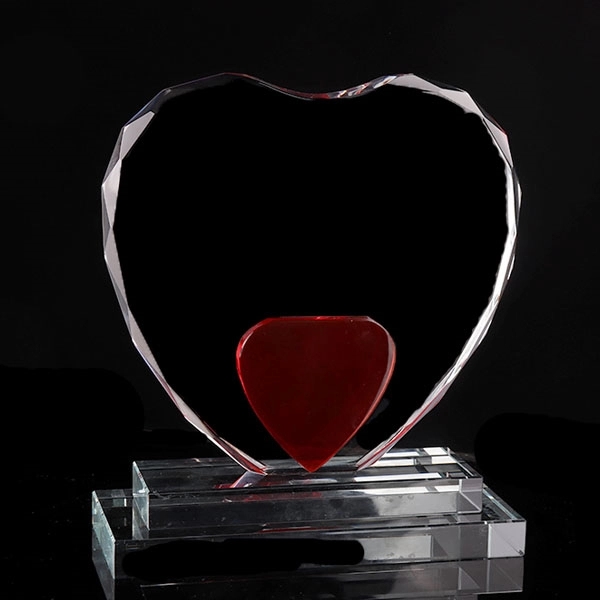 Crystal Red Love Trophy 3