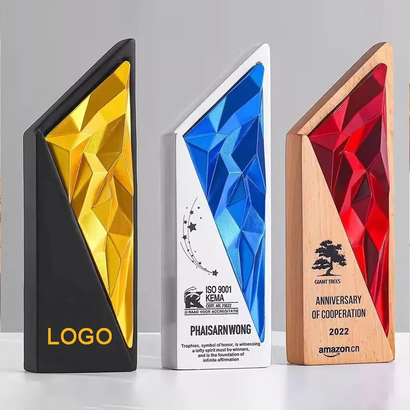 Exclusive Crystal Wooden Award 4