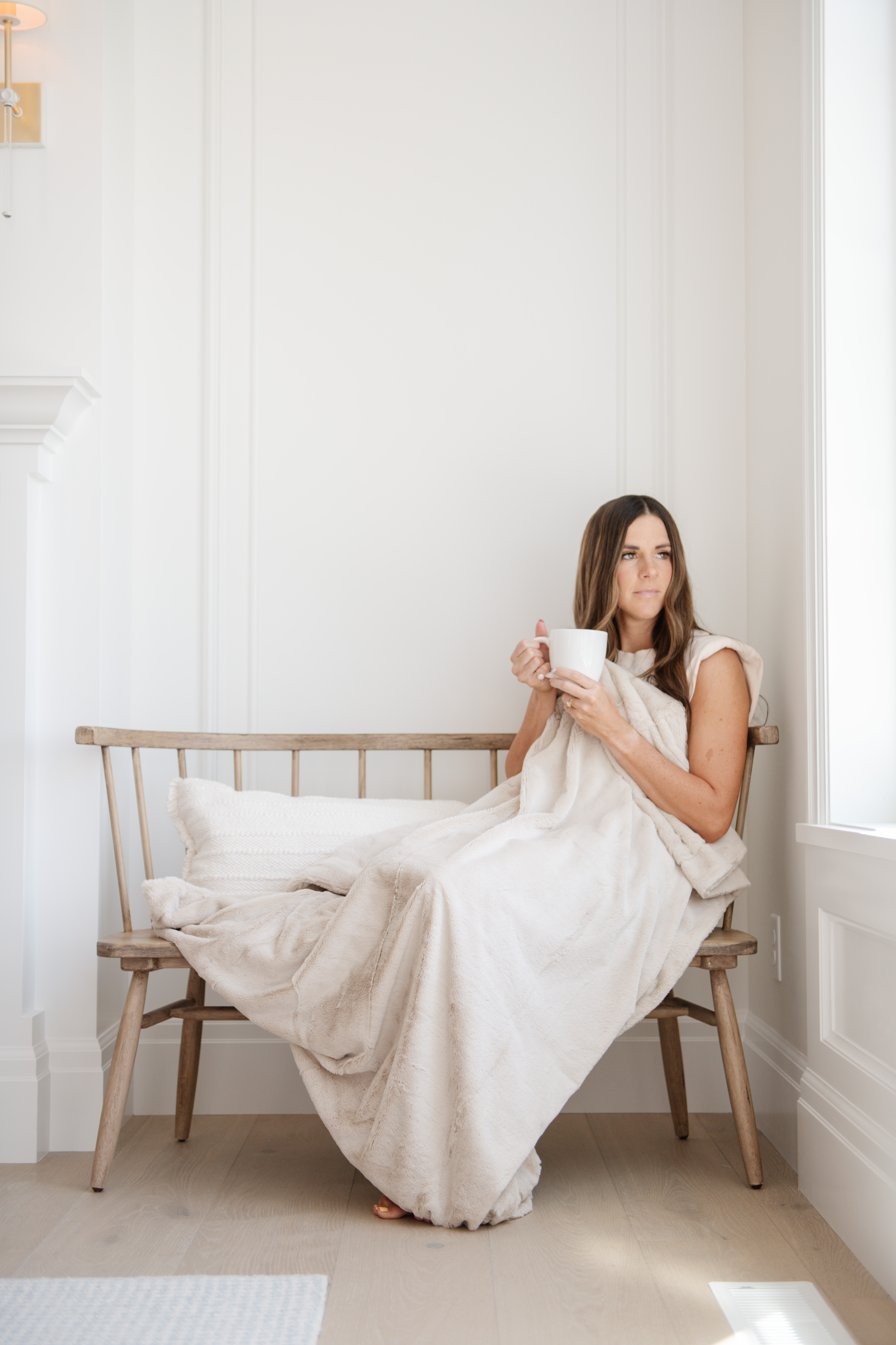 Lush Buttermilk Sewn In Border-XL Luxury Blanket (60x80) 4