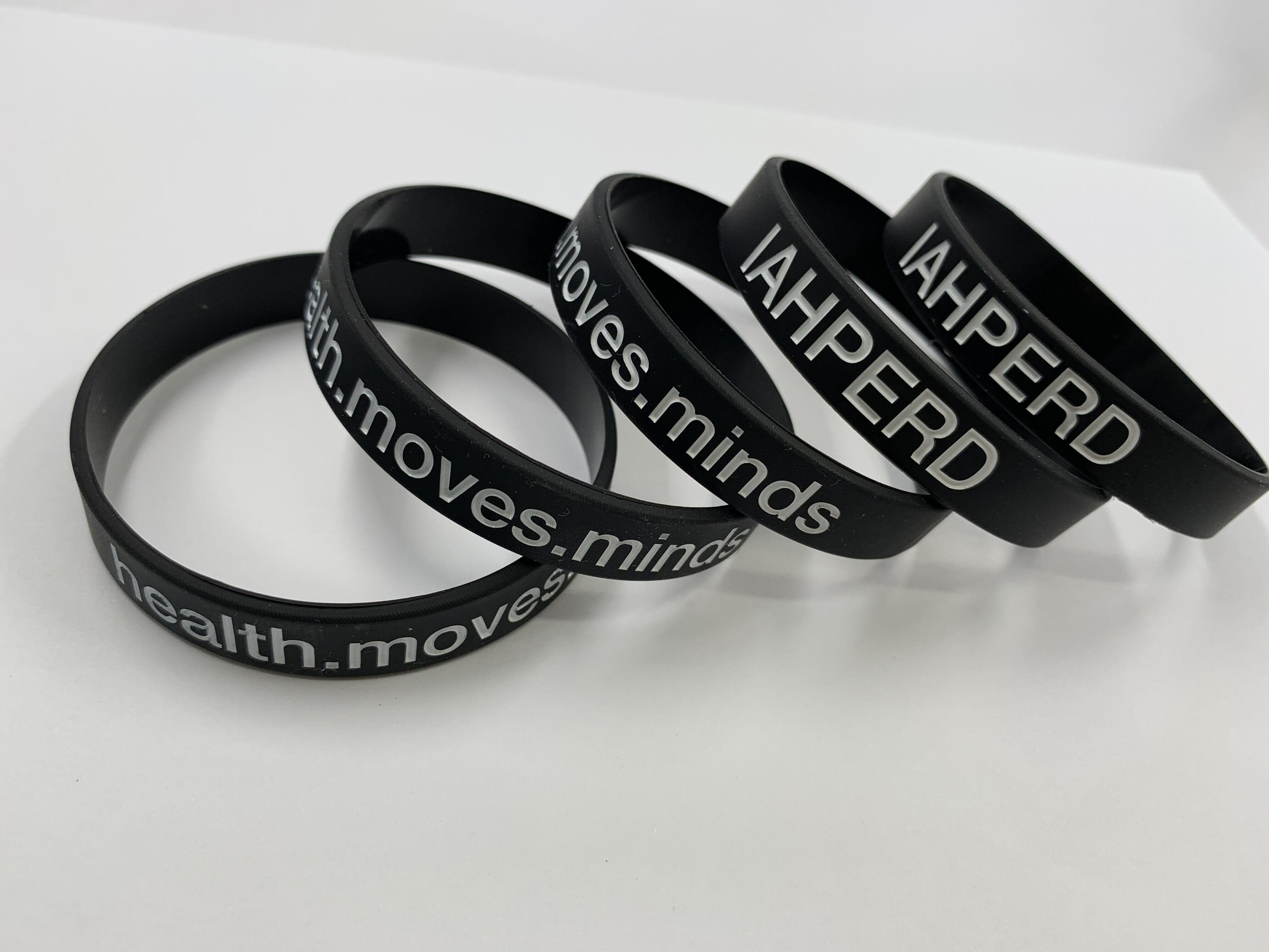 Custom Silkscreen Printed Silicone Wristbands 2