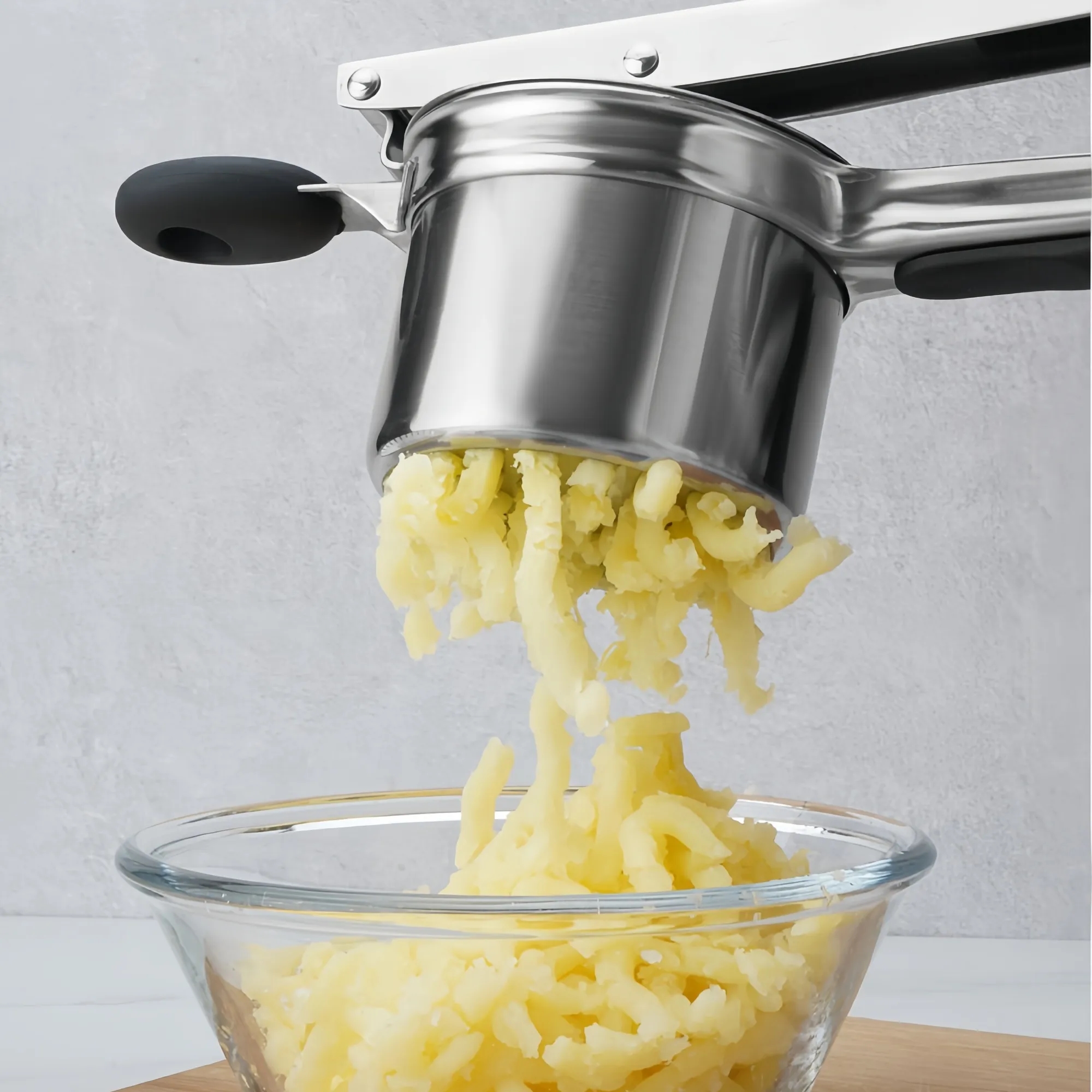Manual Potato Masher Juicer Kitchen Tool 3