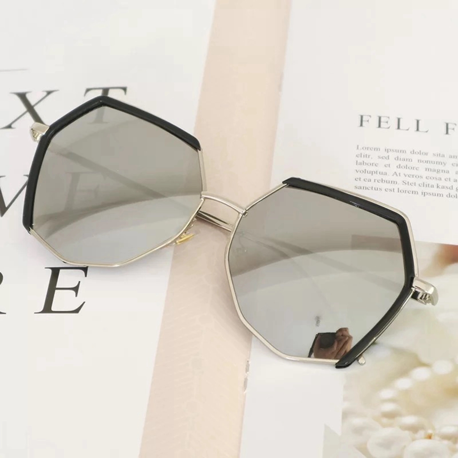 Polygon Frameless Big Frame Sunglasses 3