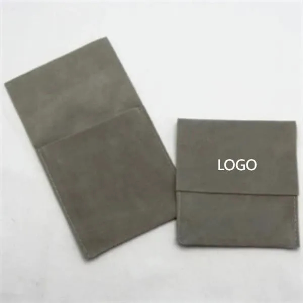 velvet jewelry pouches 1