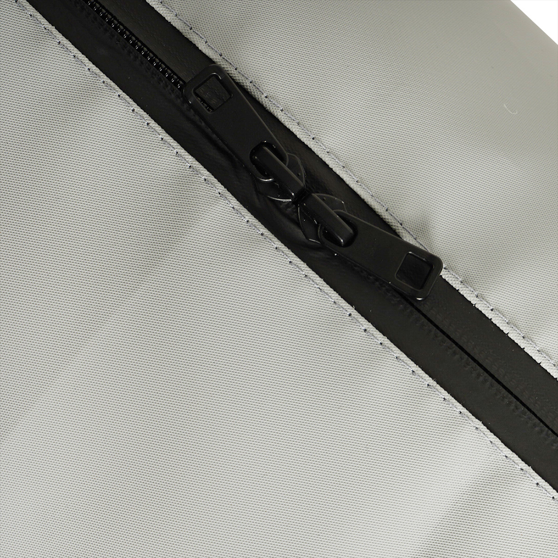 Classic Duffels Bag (Fabric - Cove Tuff) 1