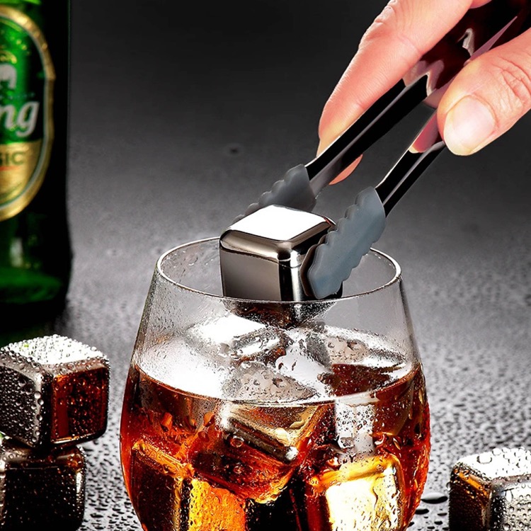 Mate Whiskey Ice Cube Set 9