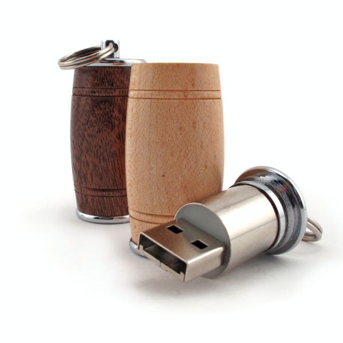 8GB Specialty USB - Oak Barrel 1