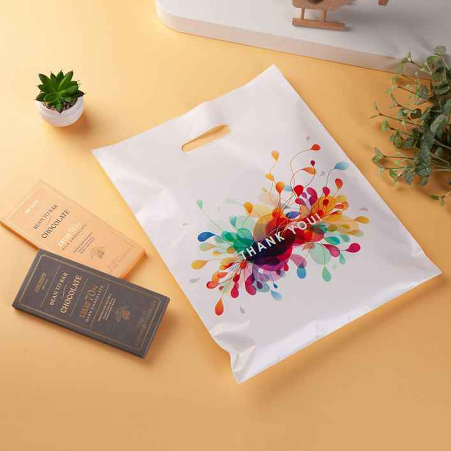 12 Mil Reusable Plastic Shopping Bag w/ Handle 4