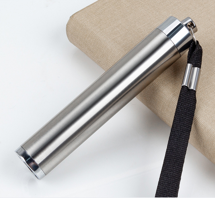 Flashlight Laser 2 In 2 Keychain 3