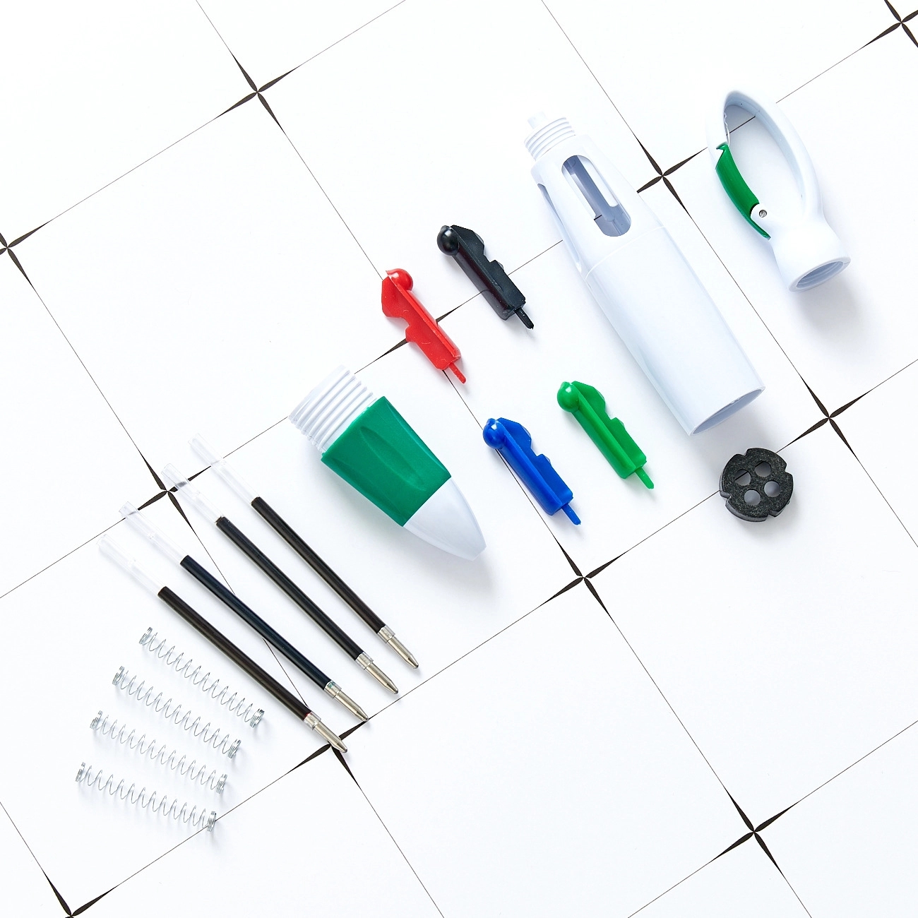 4 Color Ballpoint Pen With Carabiner Clip 2