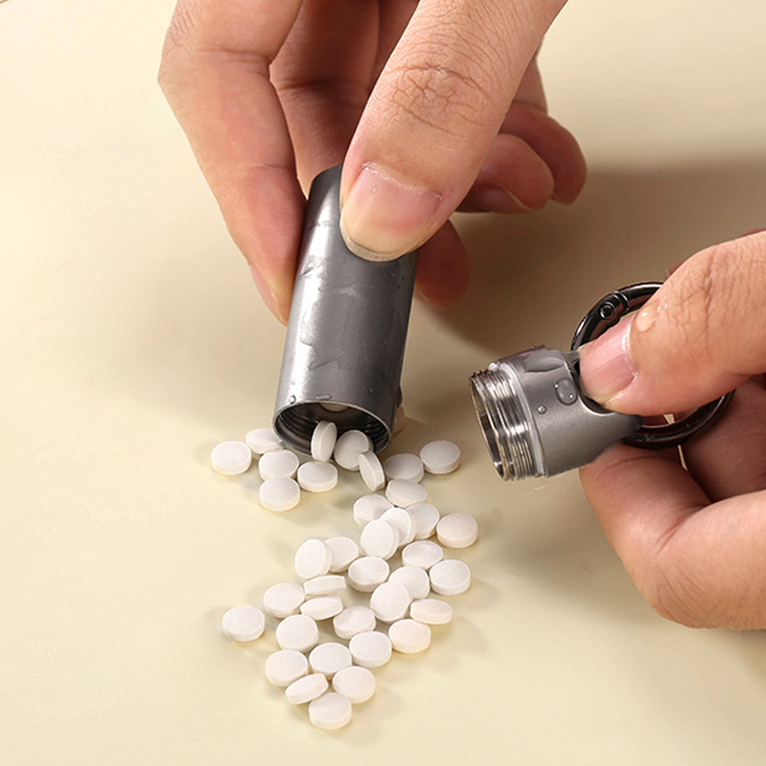 Portable Pure Titanium Pill Bottle 3