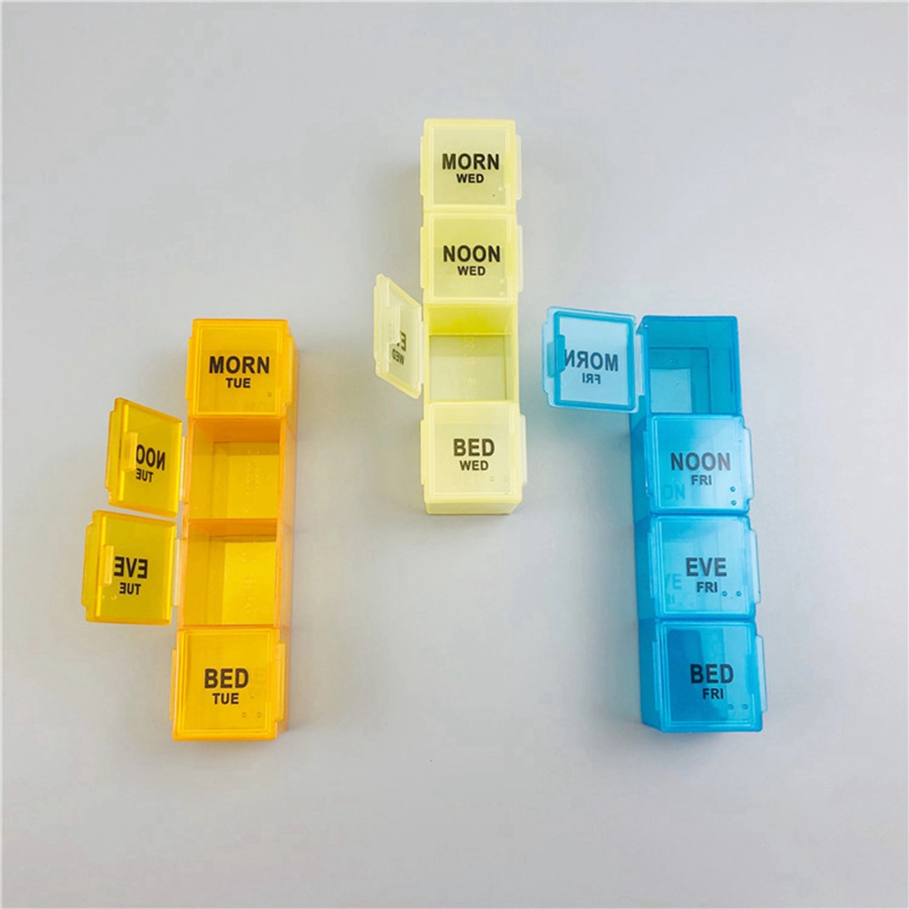 28 Case Rainbow Color Weekly 7 Day Pill Box 4