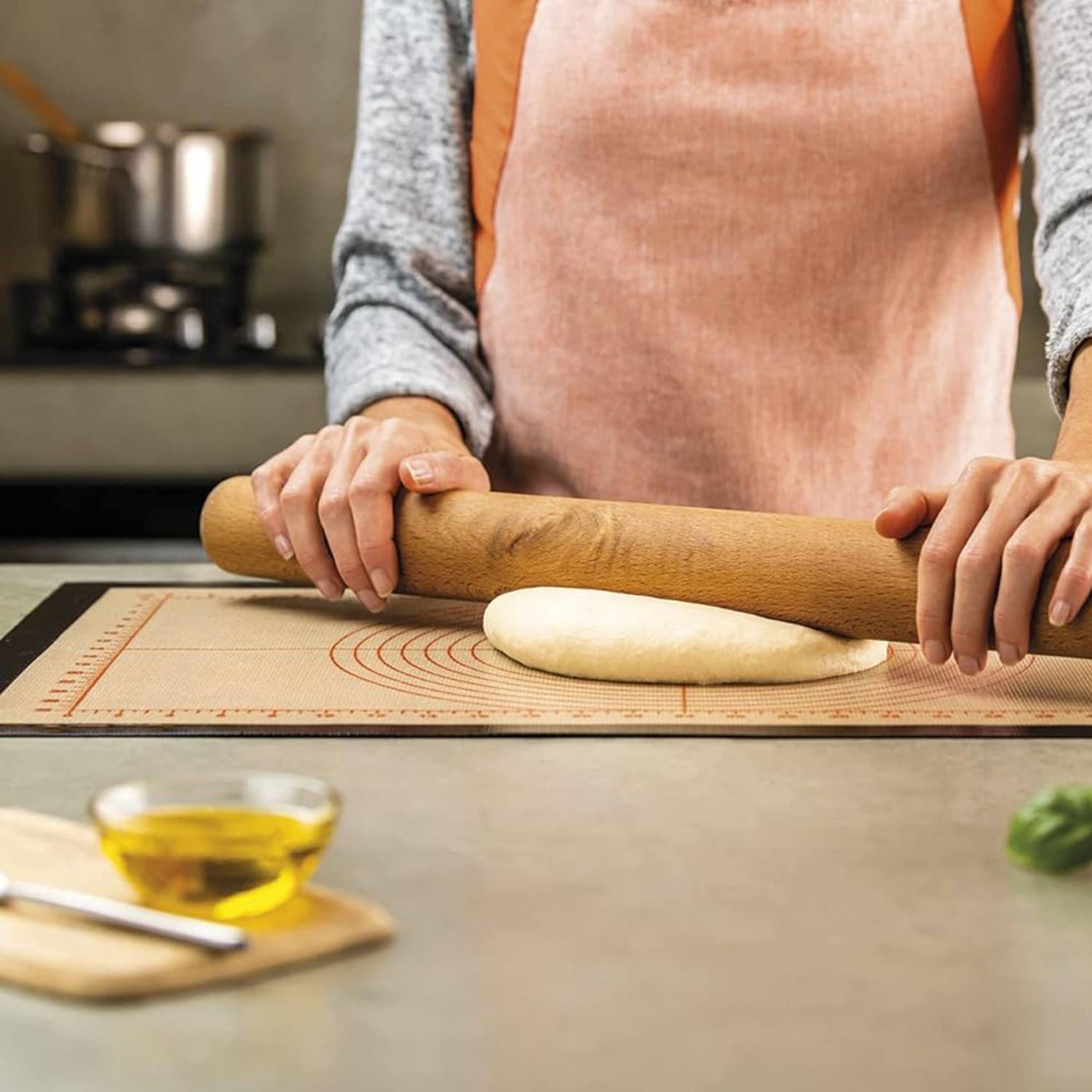 Food Grade Non-Stick Silicone Baking Mat w/ Ruler Markings 1