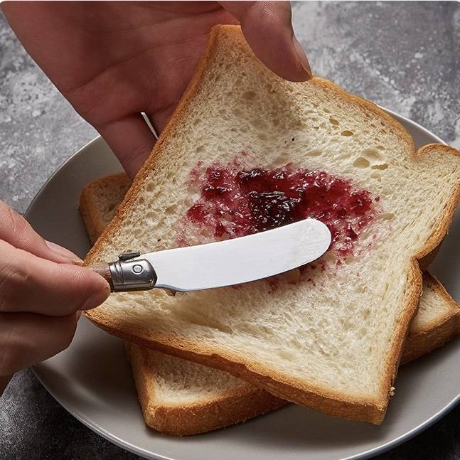 Stainless Steel Butter Knife W/ Wooden Handle 6
