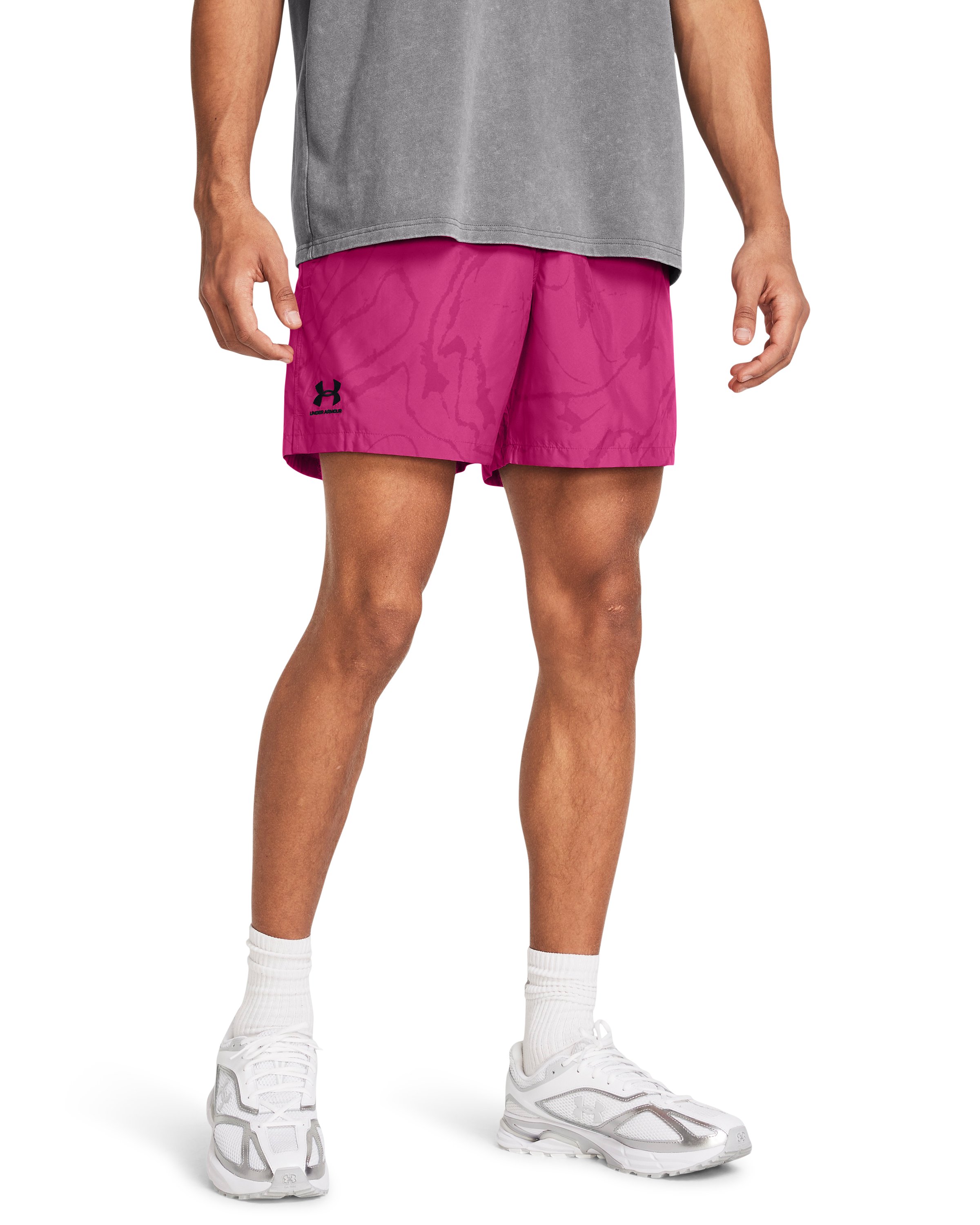 UA Woven Printed Men's 5.75 Volley Shorts 5
