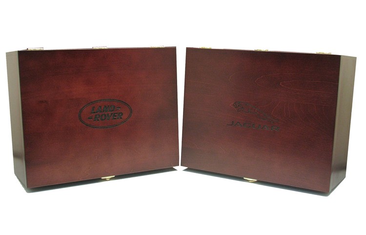 Wood Latched Box, 11.6" x 9.18" x 5.38" 15