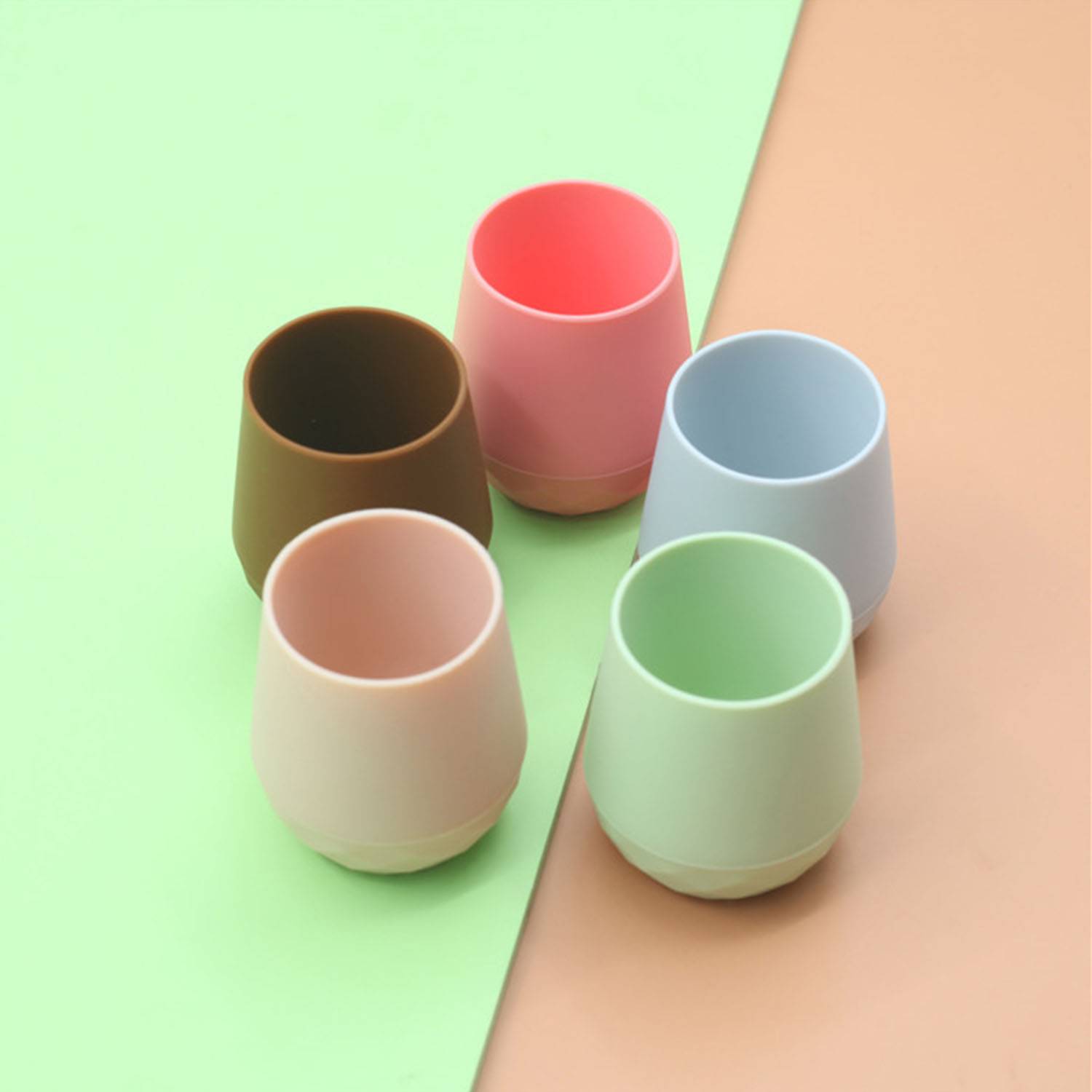 Food grade children's silicone anti-fall water cup 2
