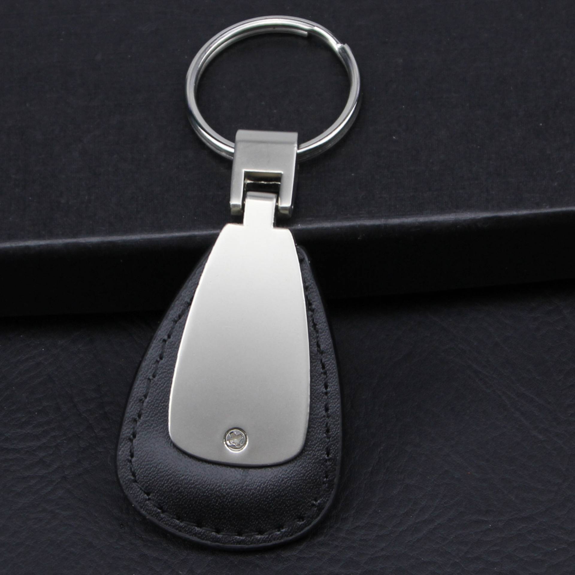Custom Metal Keychain 4