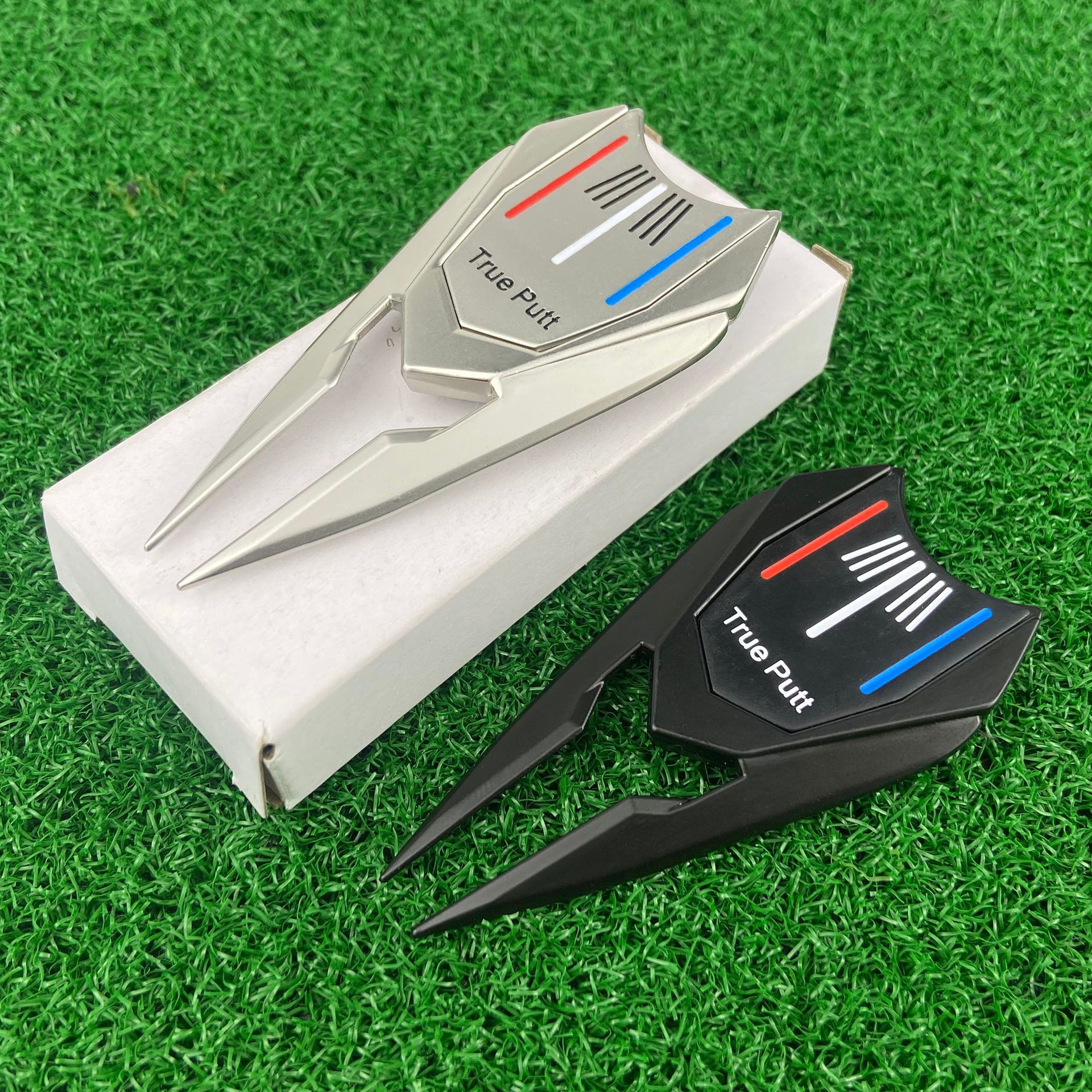 6 In 1 Spartan Helmet Divot Tool 2