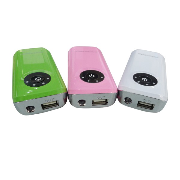 Mia 4400 mAh Plastic Power Bank with LED Light 2