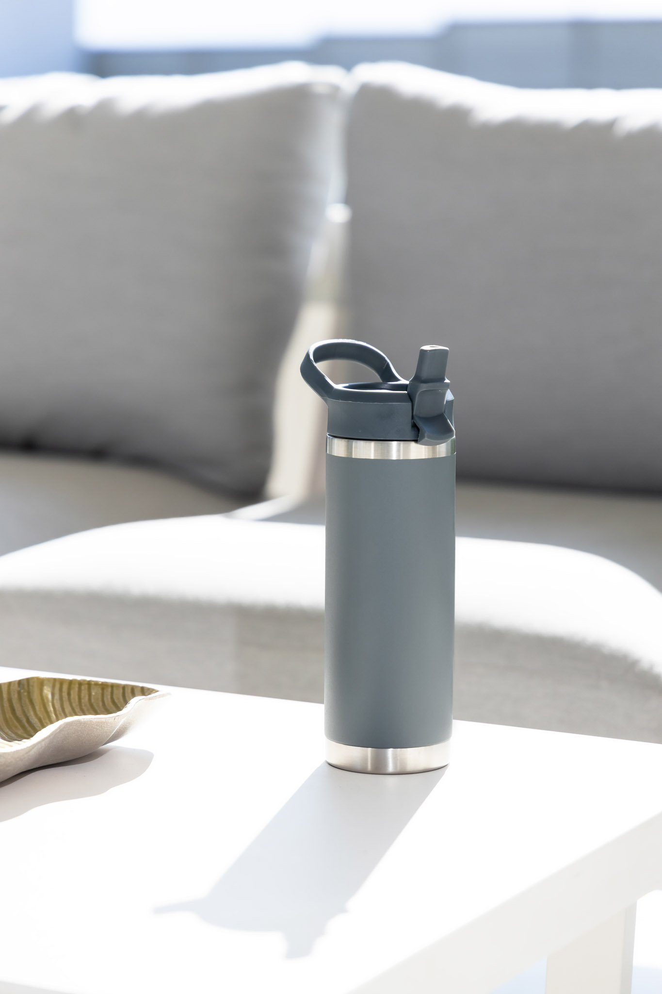 18 oz Pioneer Bottle 16