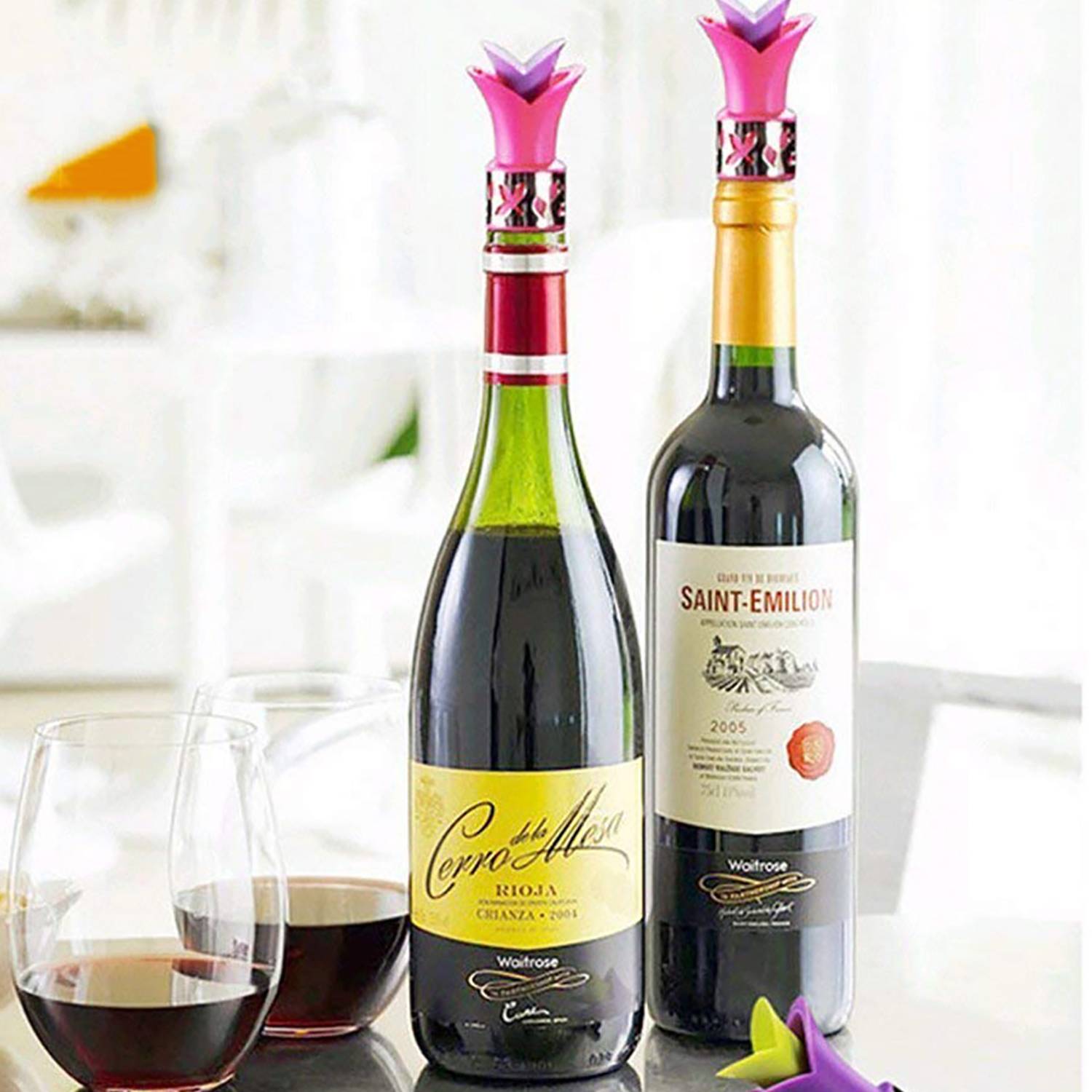 Silicone Lily Wine Bottle Stopper Pourer 9