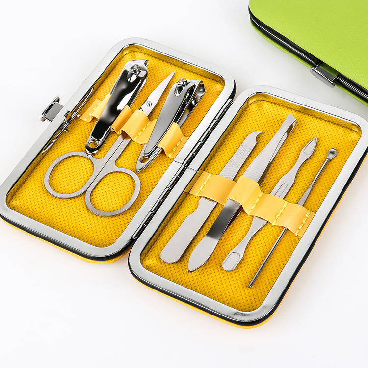 7 in 1 Manicure Kits 4