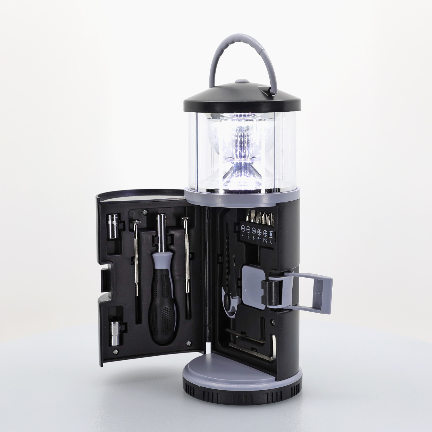 Lantern with Tool Set 46