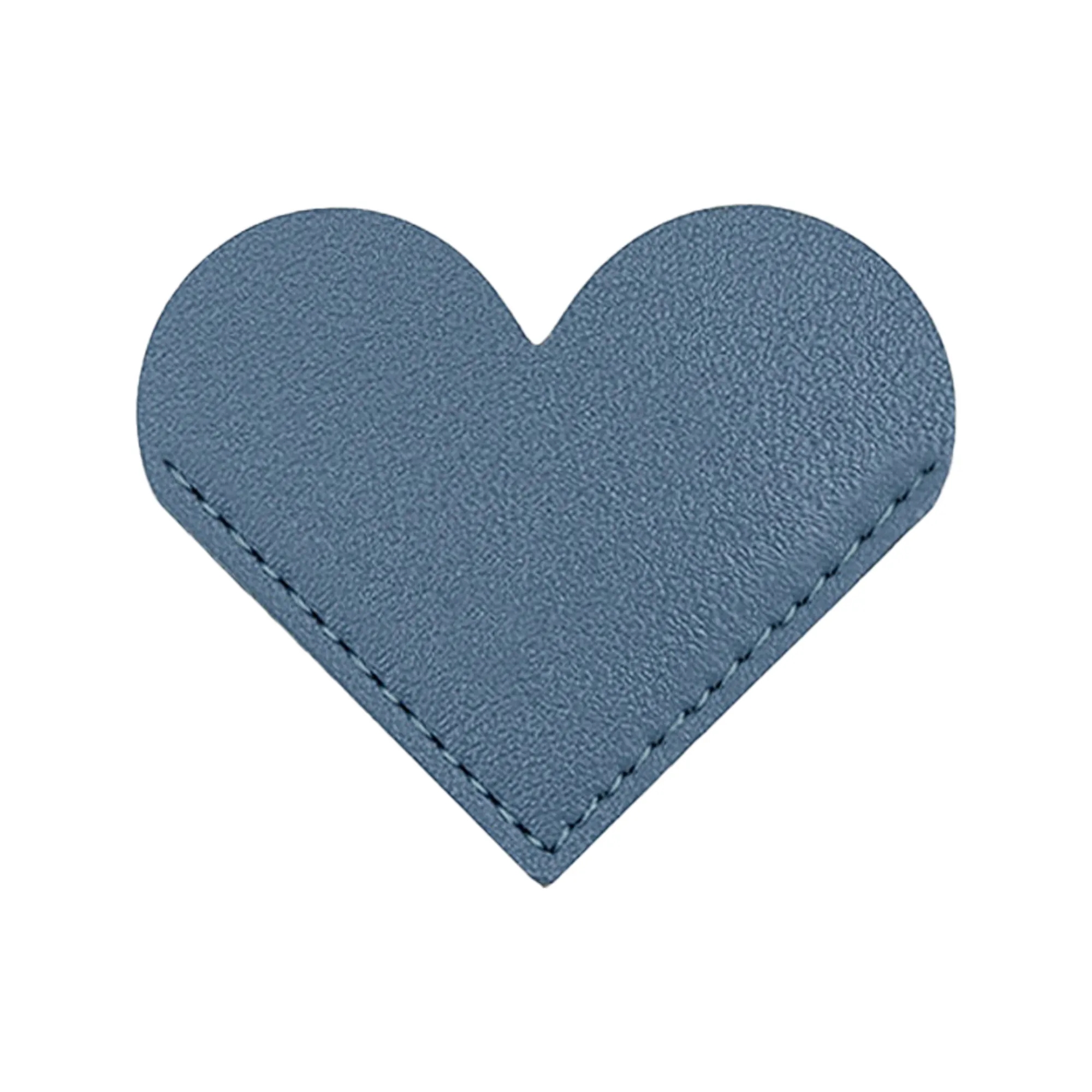 MOQ 100PCS Custom Logo Heart Shape Bookmarks 4