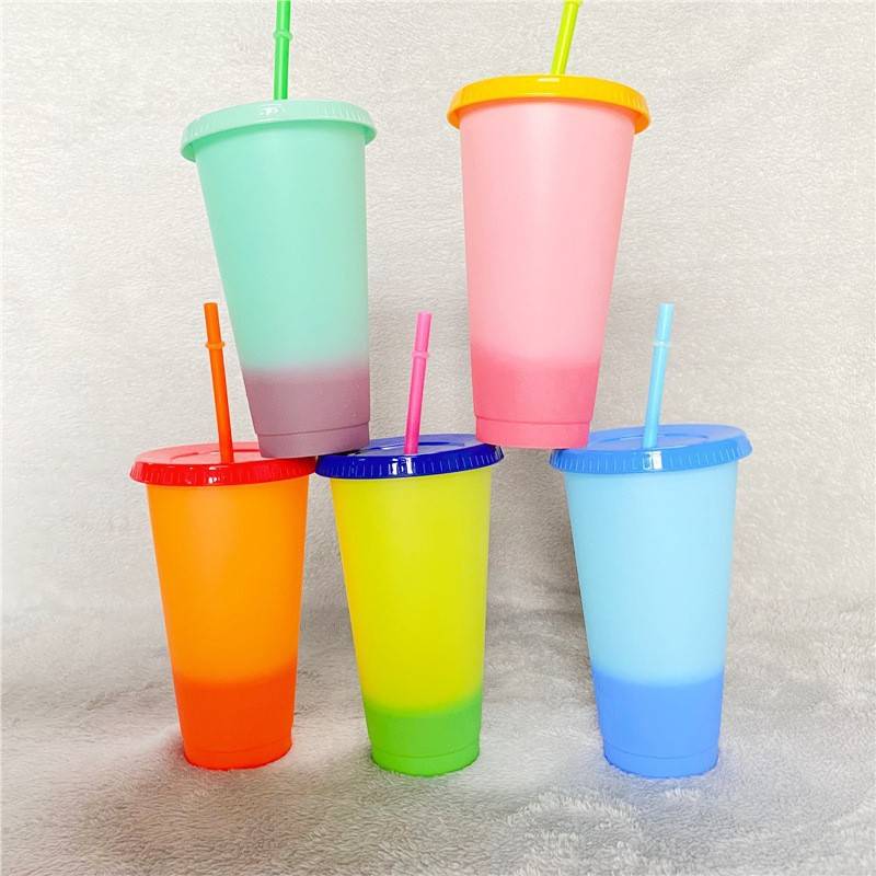 Plastic Color Changing Beverage Cups With Straw 5