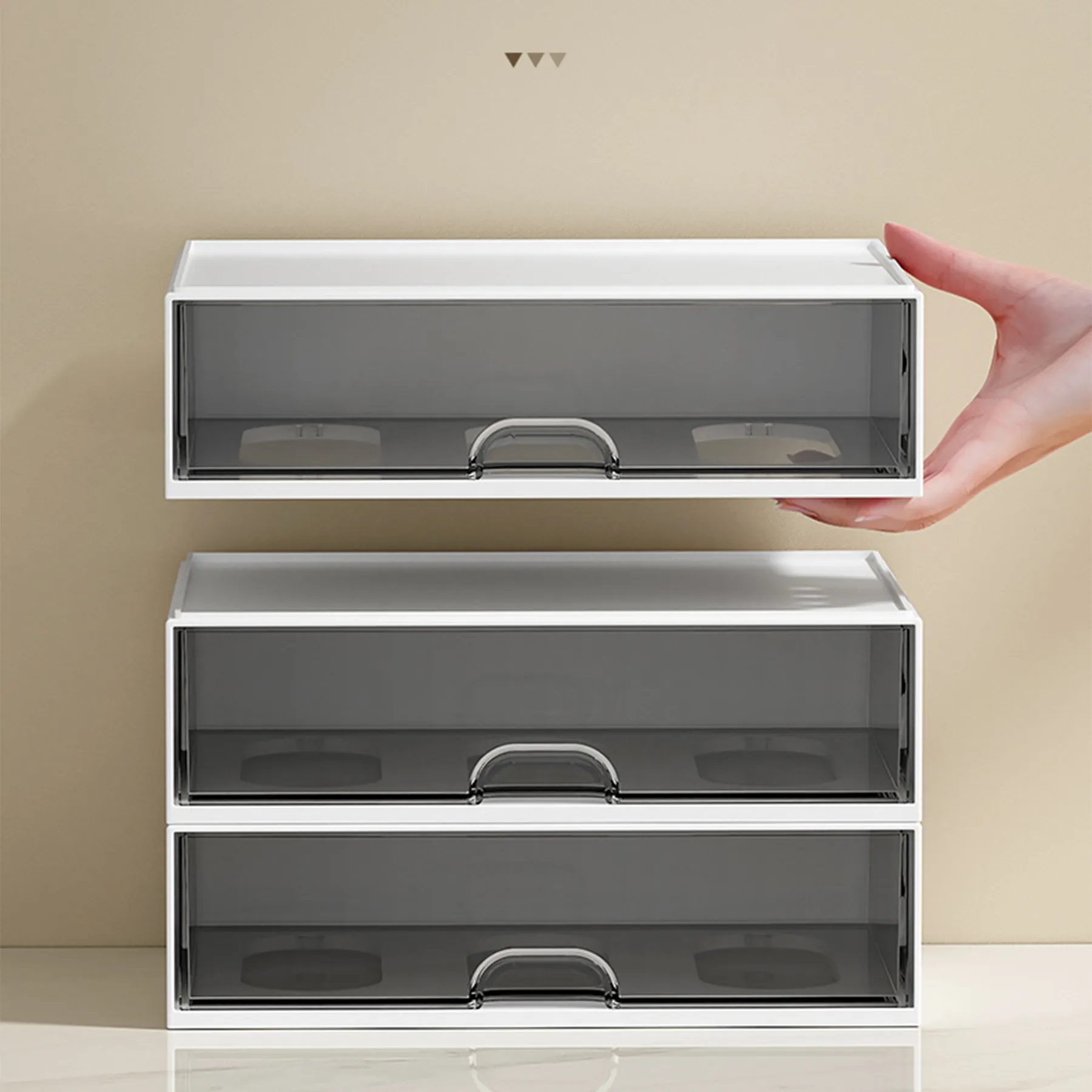 Plastic Single-Layer Transparent Storage Box 4