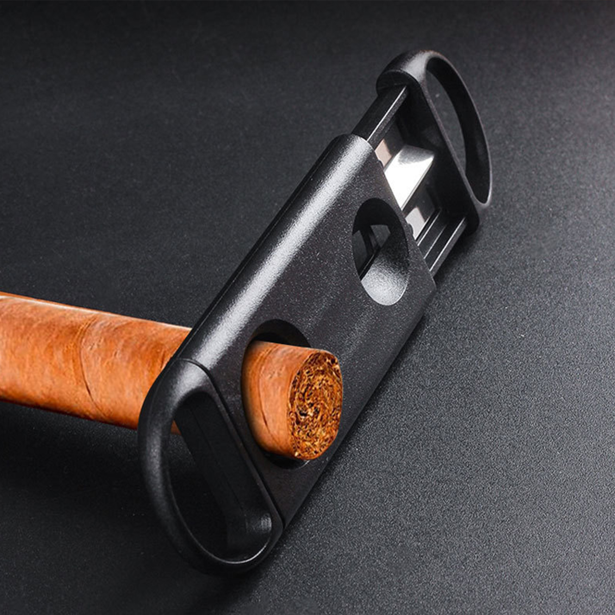 2 In 1 Cigar Cutter Dual Blade V-Cut And Regular Circle 4
