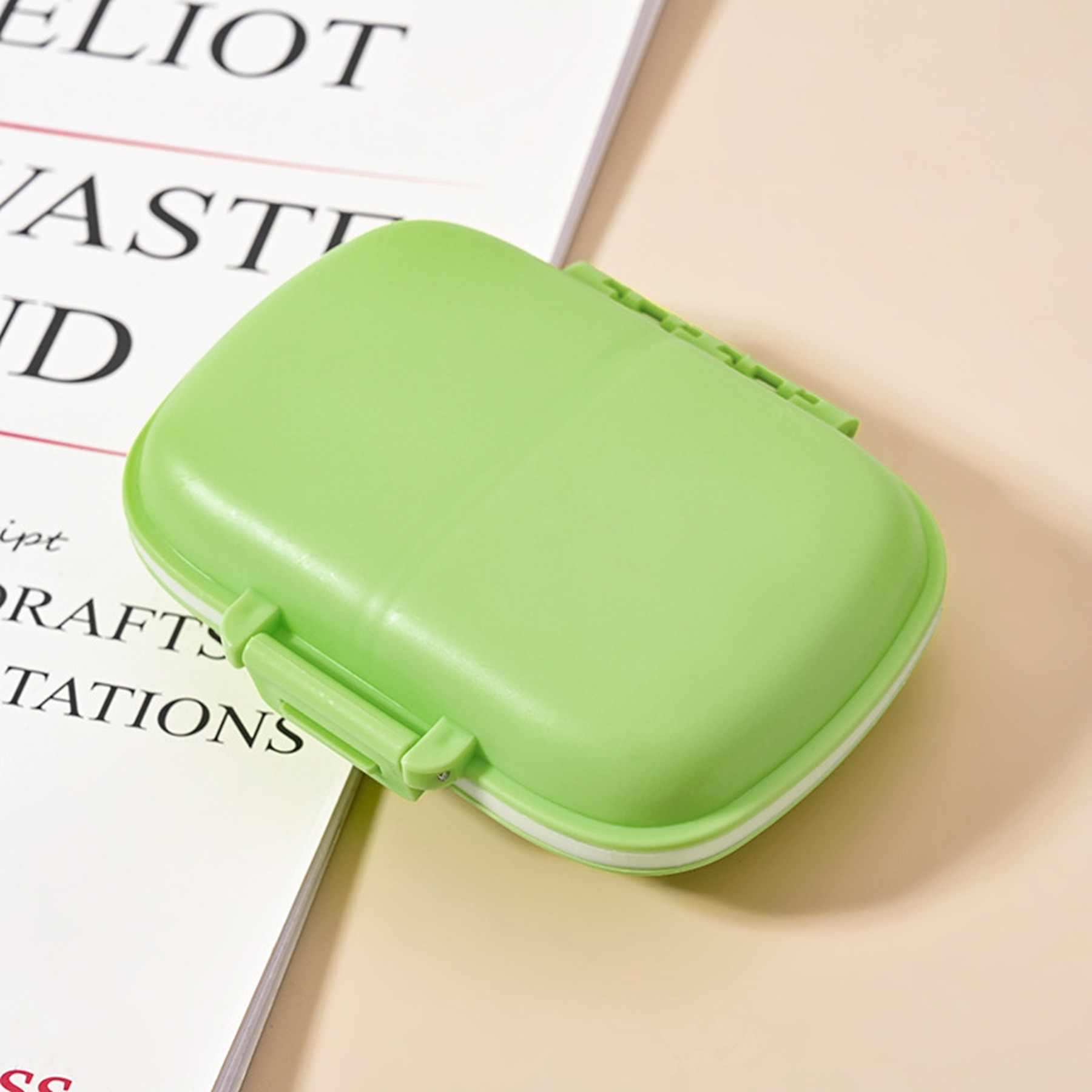 Portable 8-Compartment Sealed Pill Box 2