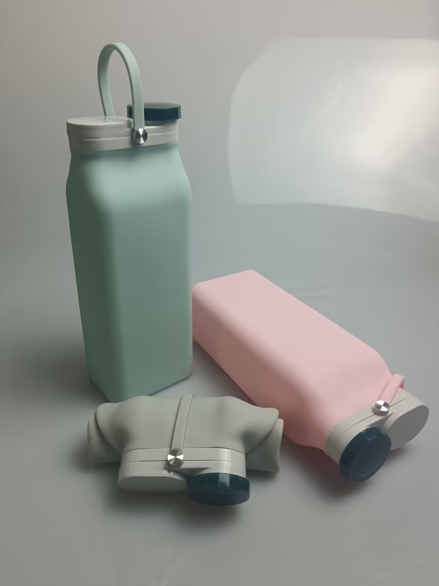 Collapsible Water Bottle 20 oz 10