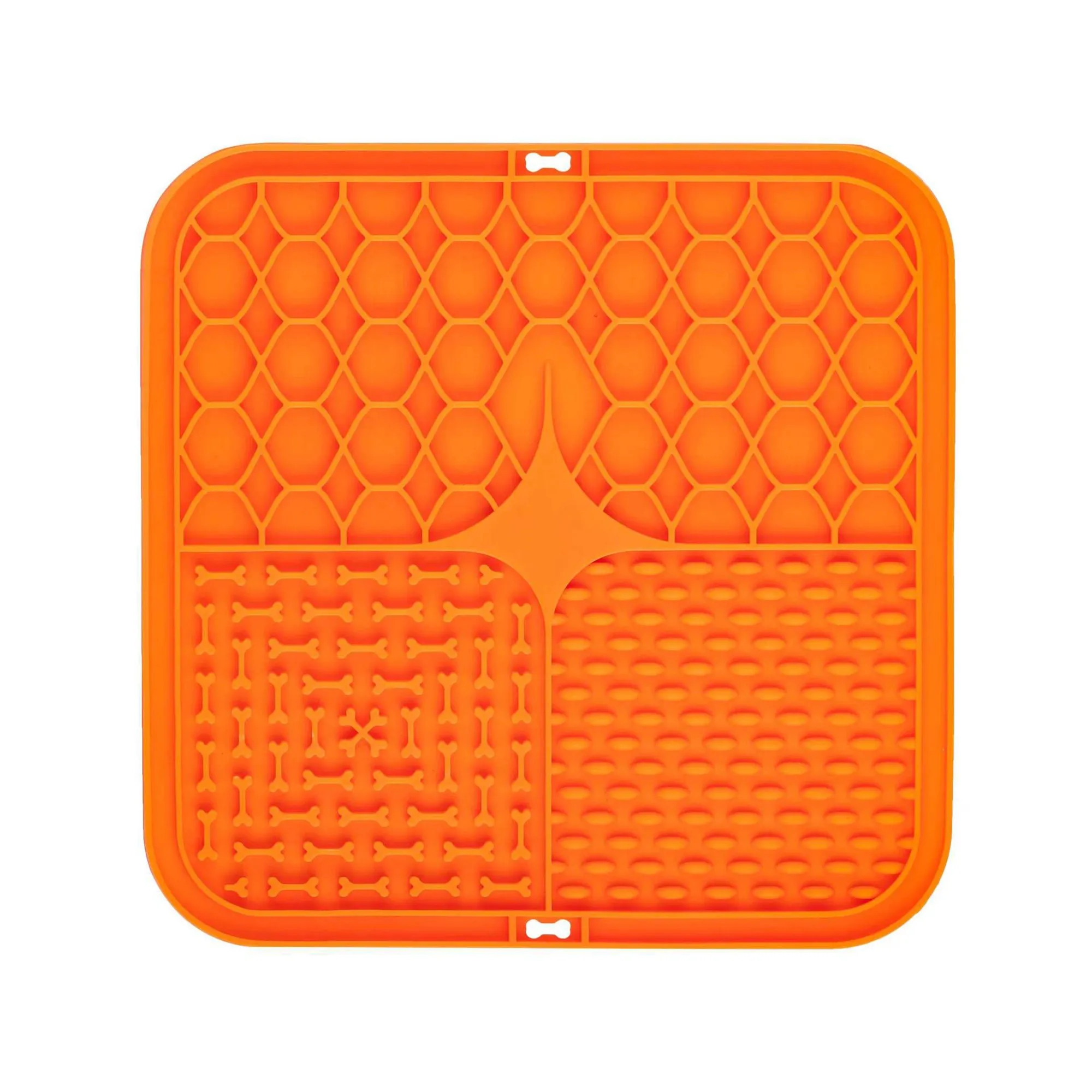 Silicone Pet Licking Mat With Suction Base 2