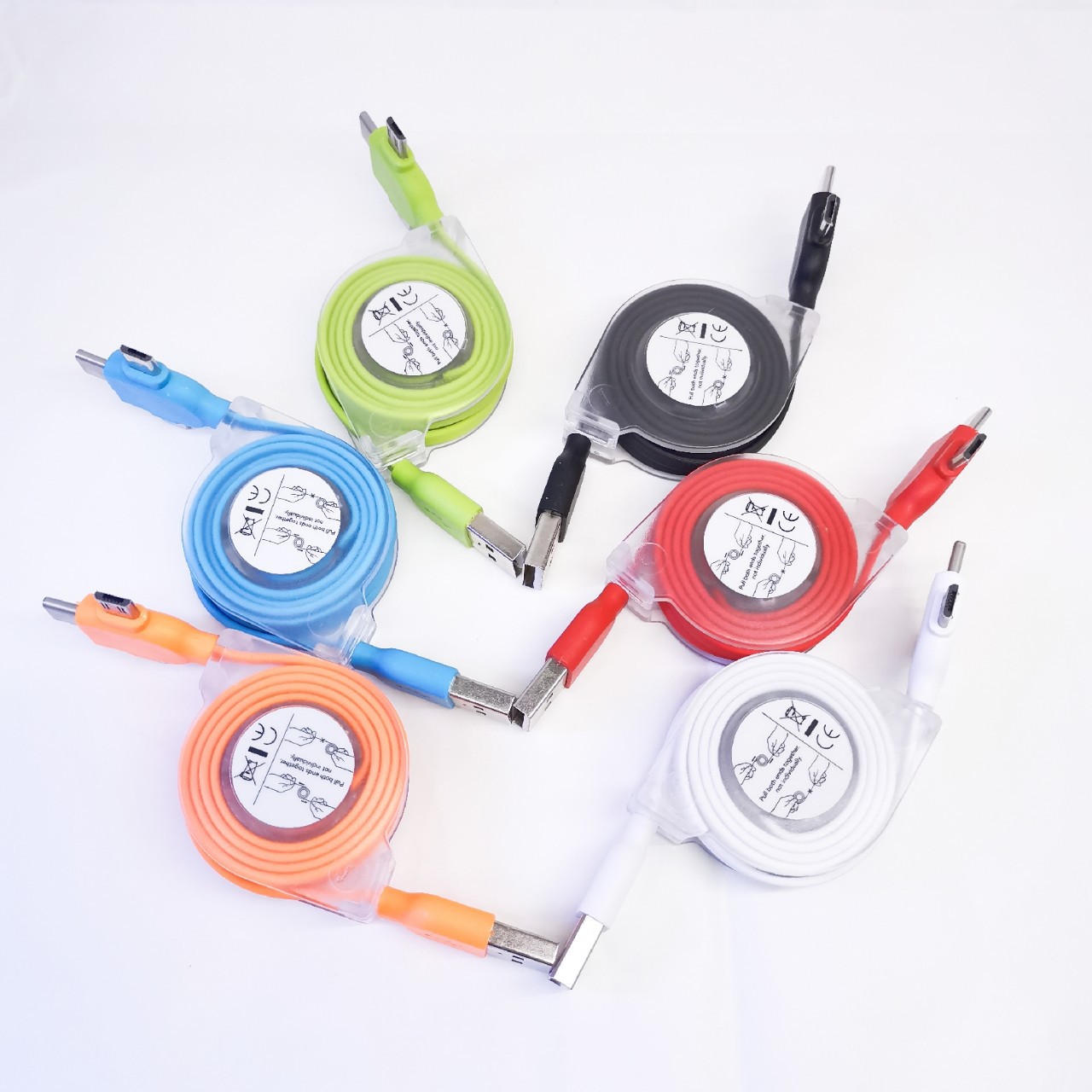 3 in 1 Data Connection Charging Retractable Cable 2