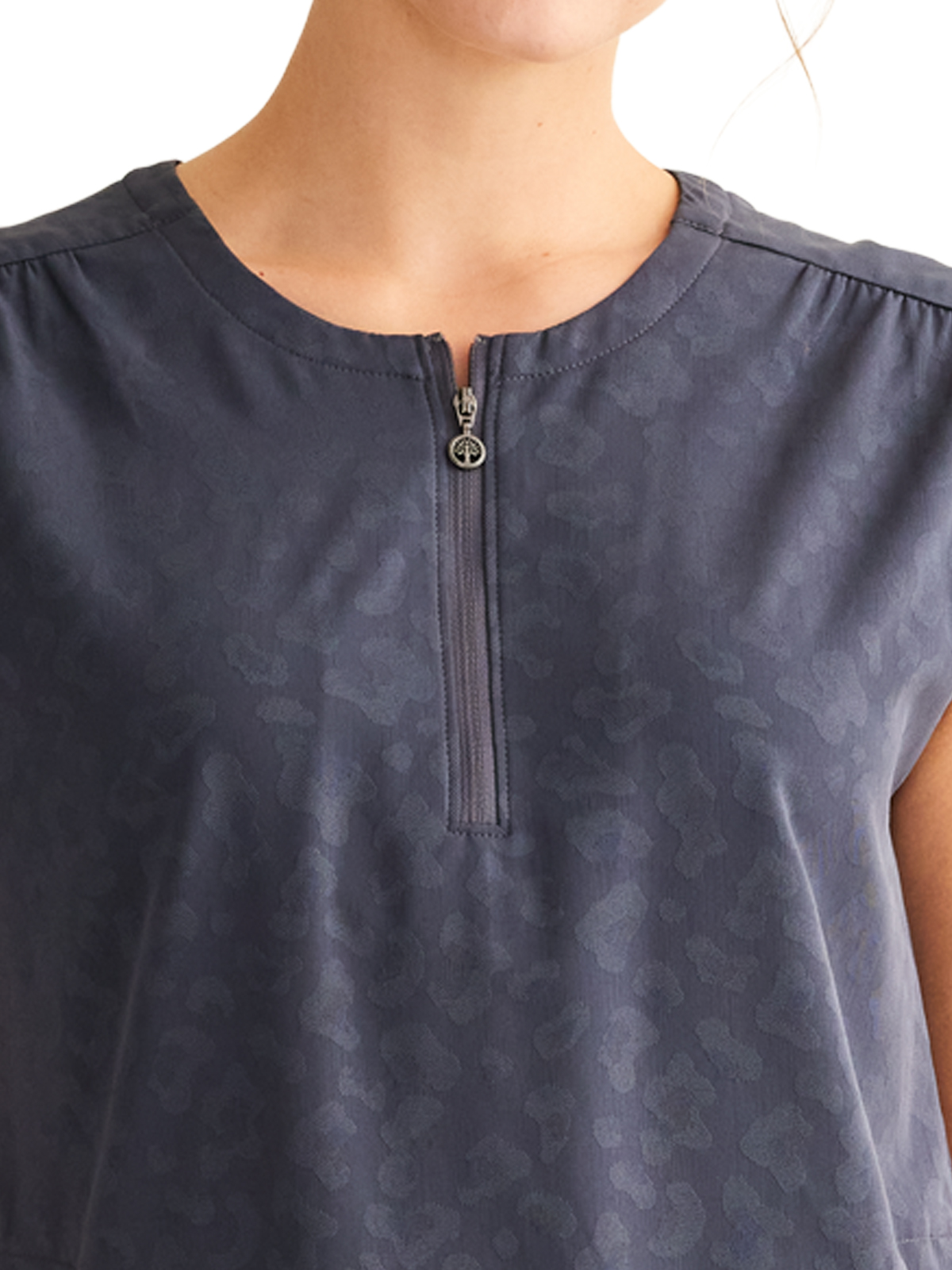Healing Hands - HH PL Jacquard - Women's 2-Pocket Jayden Camo Top 7