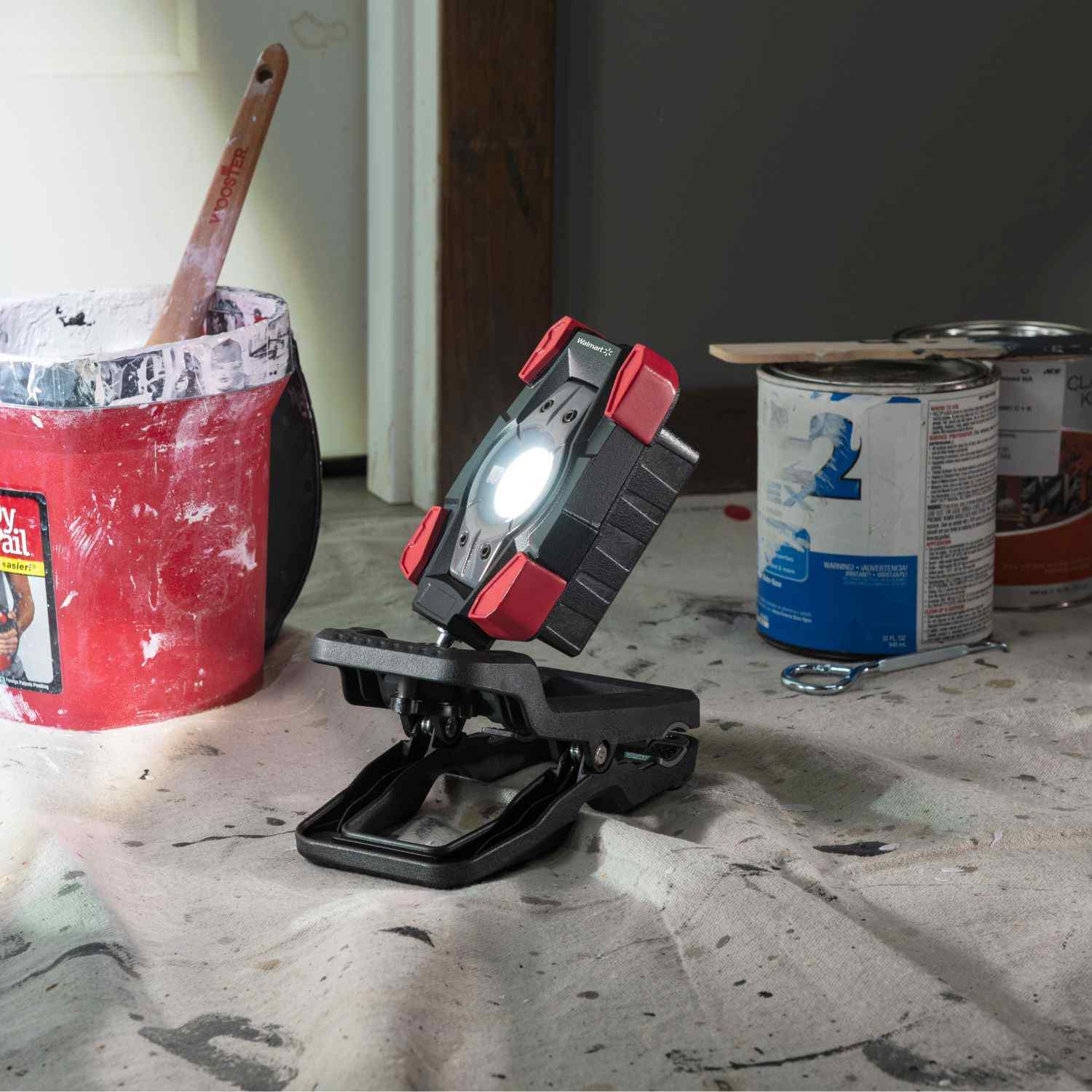 Coast® Rechargeable Clamp Light 4